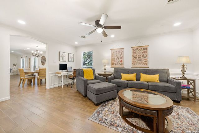 415 Cattle Ranch, San Antonio, TX 78245