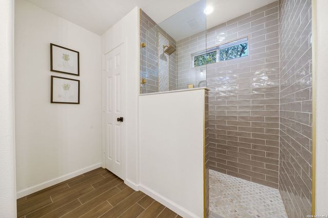 415 Cattle Ranch, San Antonio, TX 78245