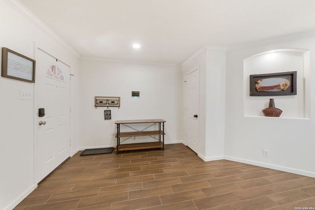 415 Cattle Ranch, San Antonio, TX 78245