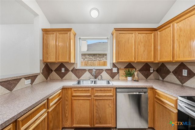 1413 Trail Boss, Killeen, TX 76549