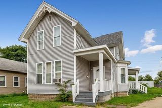 424 E 10th Street, Michigan City, IN 46360