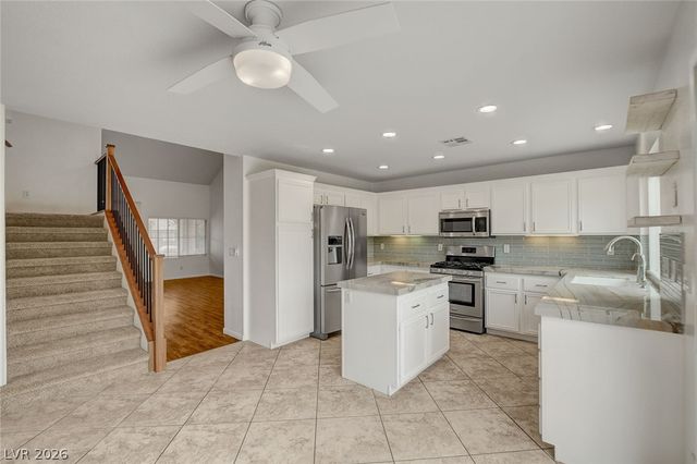 10424 Trailing Dalea Avenue, Las Vegas, NV 89135
