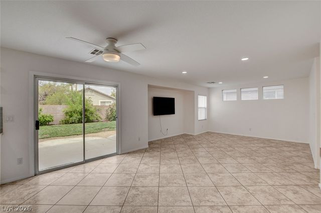 10424 Trailing Dalea Avenue, Las Vegas, NV 89135