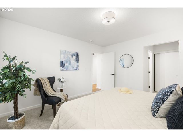 11587 Sw SHEFFIELD Cir, Portland, OR 97223