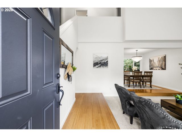 11587 Sw SHEFFIELD Cir, Portland, OR 97223