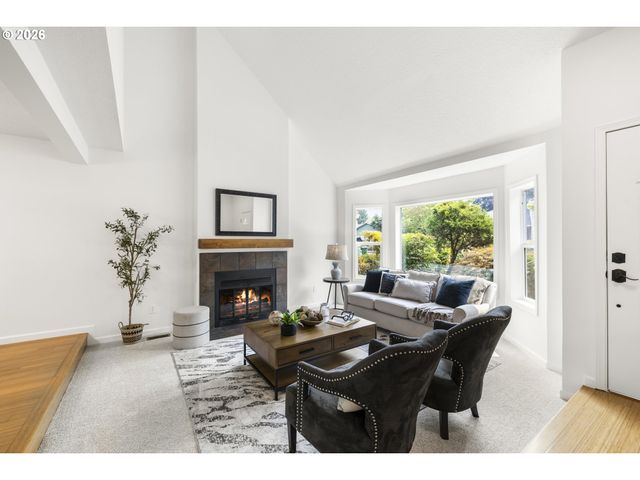 11587 Sw SHEFFIELD Cir, Portland, OR 97223