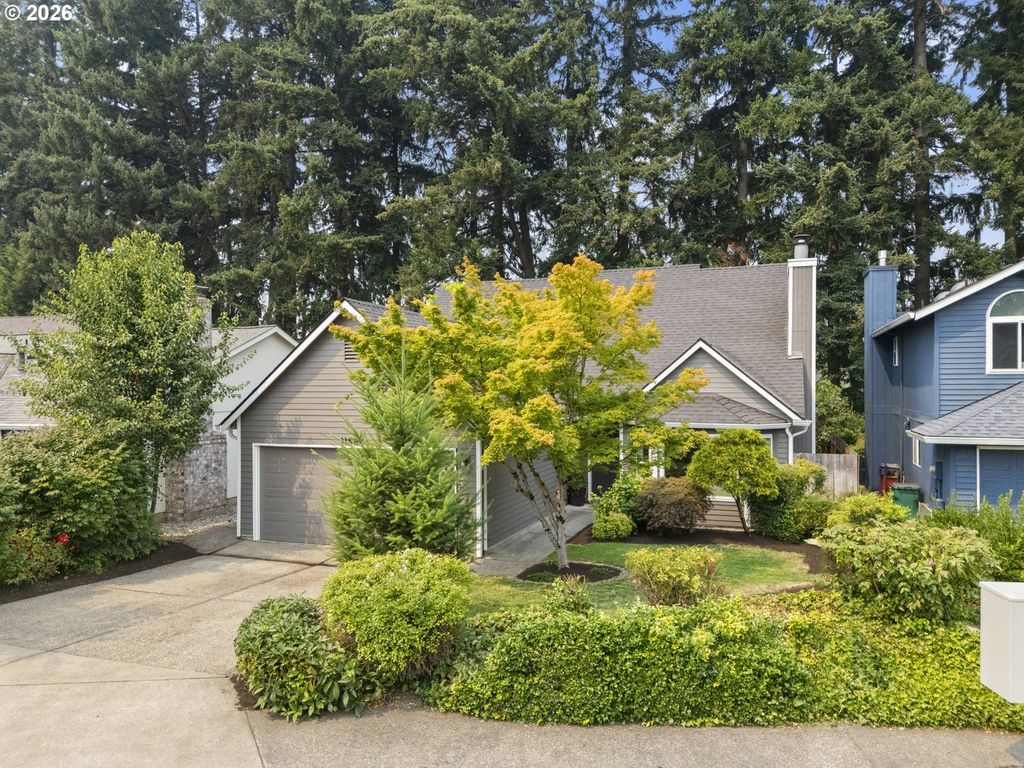 11587 Sw SHEFFIELD Cir, Portland, OR 97223