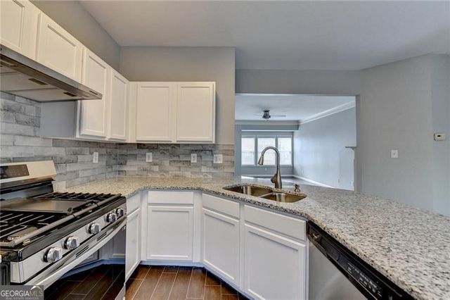 5987 Turfway Park Court, Sugar Hill, GA 30518