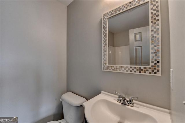 5987 Turfway Park Court, Sugar Hill, GA 30518