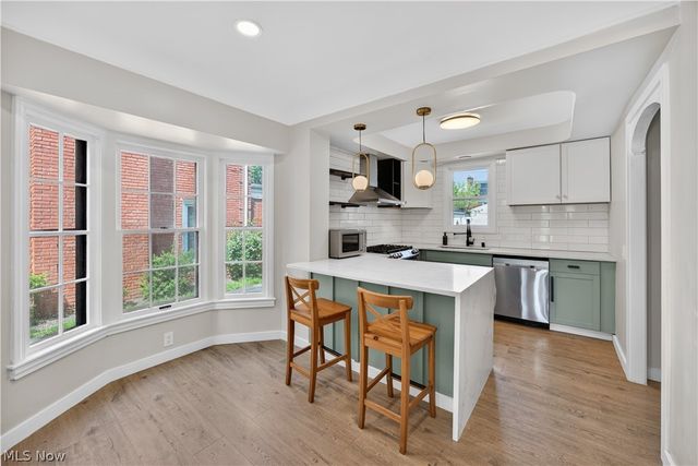 2561 Charney Road, University Heights, OH 44118
