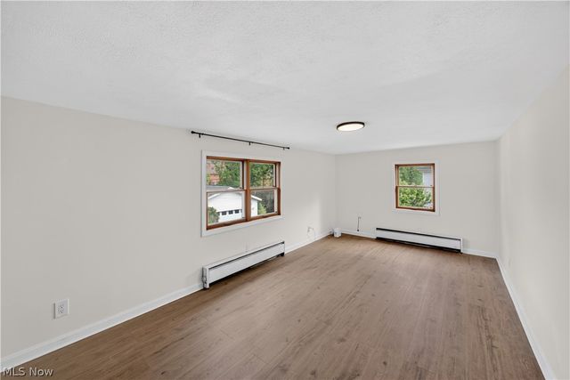 2561 Charney Road, University Heights, OH 44118