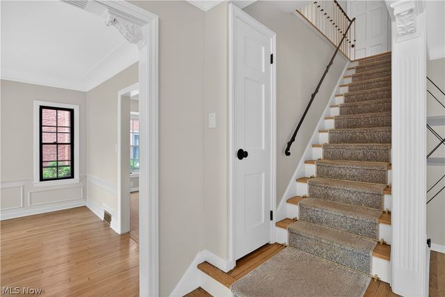 2561 Charney Road, University Heights, OH 44118