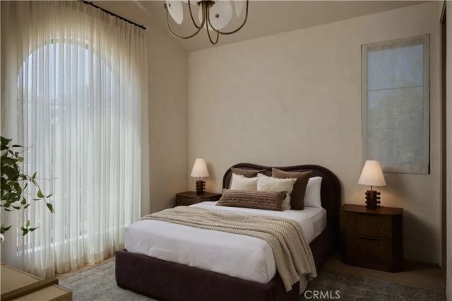 11741 La Maida, Valley Village, CA 91607