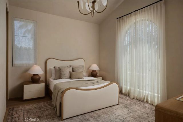 11741 La Maida, Valley Village, CA 91607