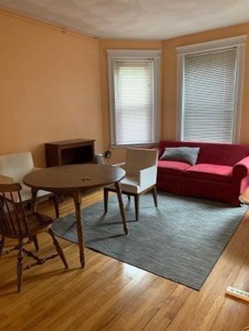 1840 Commonwealth Ave 7, Boston, MA 02135