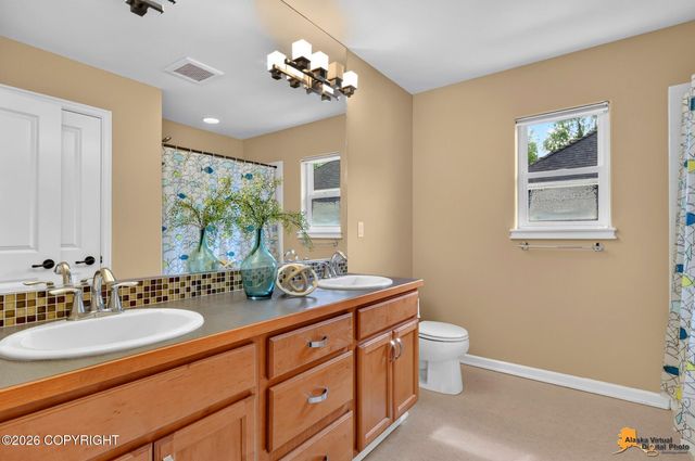 8977 Valley Brook Circle, Anchorage, AK 99507
