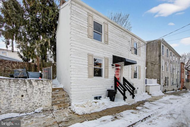 308 W CHESTNUT ST, West Chester, PA 19380