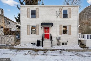 308 W CHESTNUT ST, West Chester, PA 19380