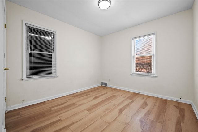 16267 Edmore Drive, Detroit, MI 48205