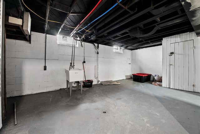 16267 Edmore Drive, Detroit, MI 48205