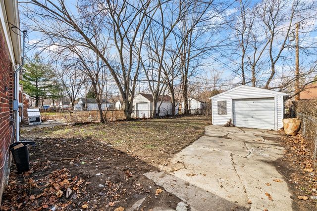 16267 Edmore Drive, Detroit, MI 48205