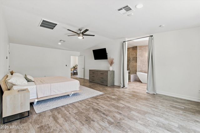 4145 E GLENROSA Avenue, Phoenix, AZ 85018