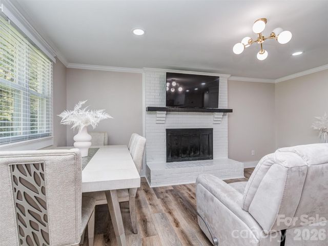6821 Saddle Point Road, Charlotte, NC 28212