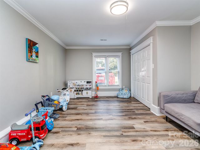 6821 Saddle Point Road, Charlotte, NC 28212