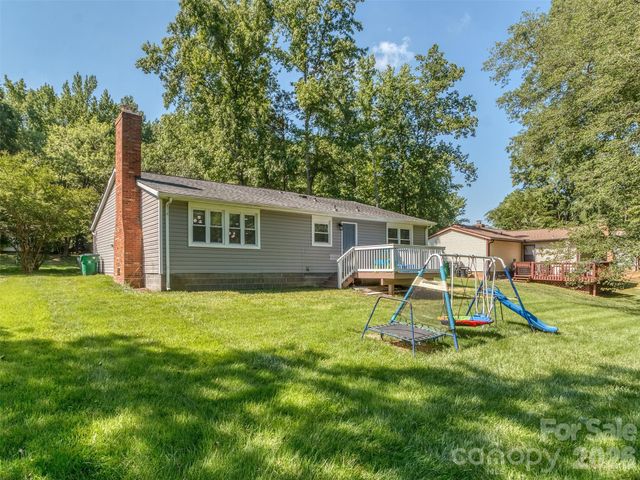 6821 Saddle Point Road, Charlotte, NC 28212
