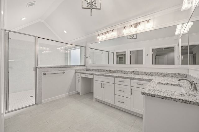 2017 Forest Bridge, Reno, TX 76020