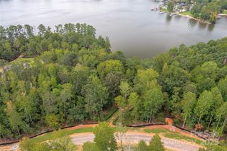 818 Lakeforest Lane 6, Clover, SC 29710