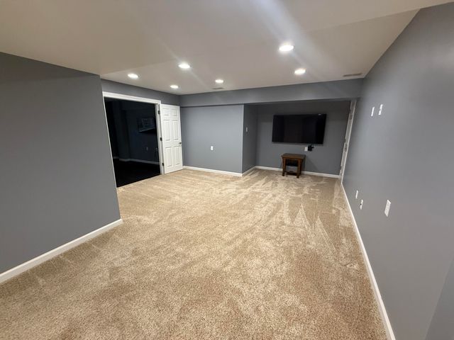 155 Hickory Hills, Marshall Twp, MI 49068