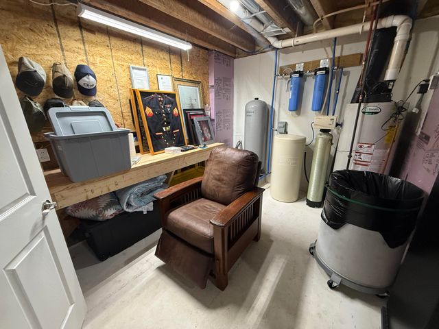 155 Hickory Hills, Marshall Twp, MI 49068