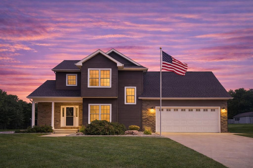 155 Hickory Hills, Marshall Twp, MI 49068