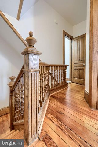17 CHURCH ST, Glen Rock, PA 17327