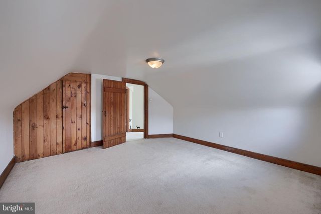 17 CHURCH ST, Glen Rock, PA 17327