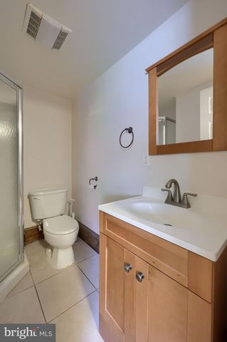 17 CHURCH ST, Glen Rock, PA 17327