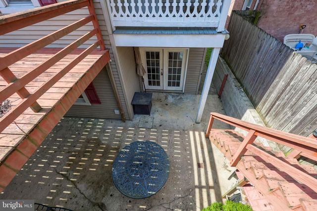 17 CHURCH ST, Glen Rock, PA 17327