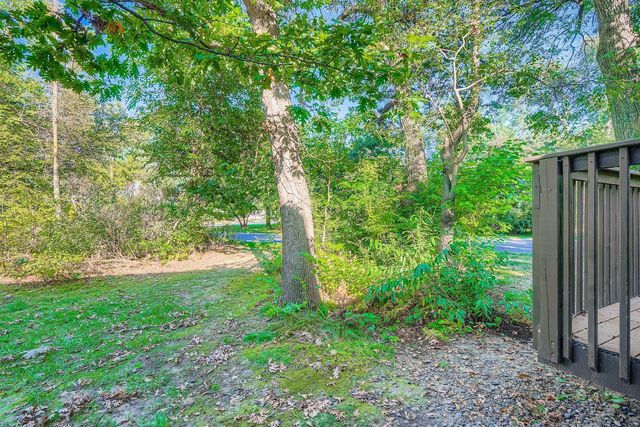 114 South Drive D, Circle Pines, MN 55014