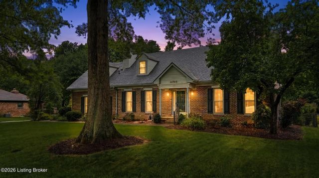10705 Sevenoaks Dr, Louisville, KY 40241