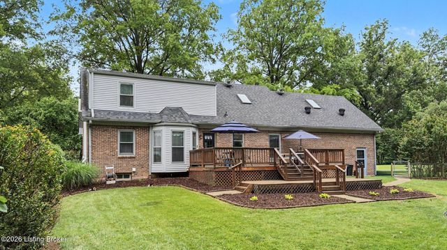 10705 Sevenoaks Dr, Louisville, KY 40241
