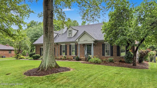 10705 Sevenoaks Dr, Louisville, KY 40241