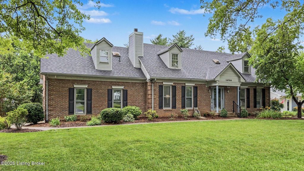 10705 Sevenoaks Dr, Louisville, KY 40241