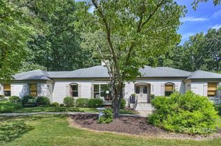 6334 Fair Valley Drive, Charlotte, NC 28226