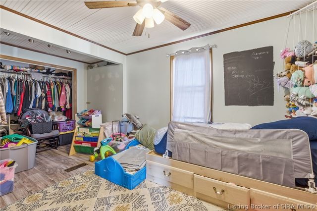 223 Perrin Lane, Jeffersonville, IN 47130