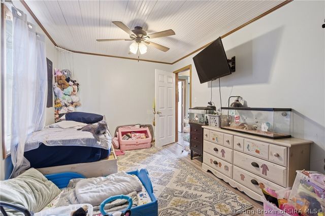 223 Perrin Lane, Jeffersonville, IN 47130