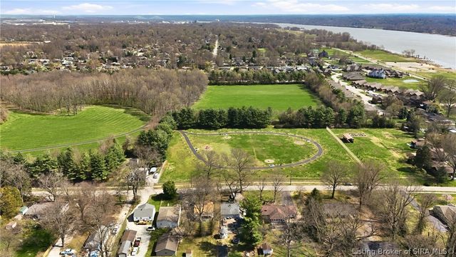 223 Perrin Lane, Jeffersonville, IN 47130