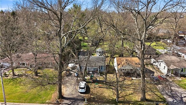 223 Perrin Lane, Jeffersonville, IN 47130