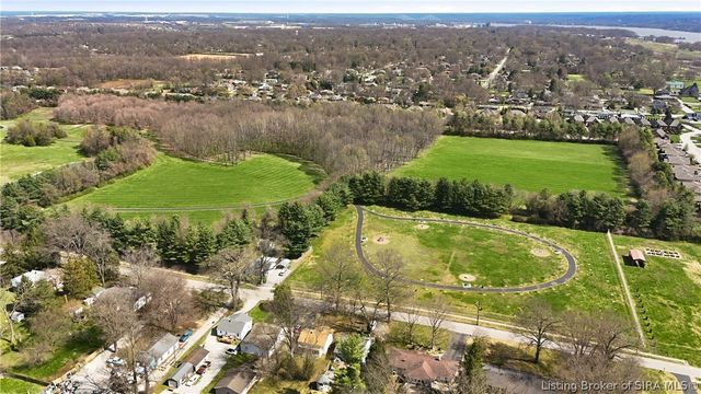 223 Perrin Lane, Jeffersonville, IN 47130