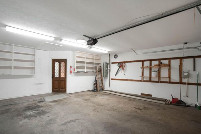 112 Mahalua LN, Bastrop, TX 78602